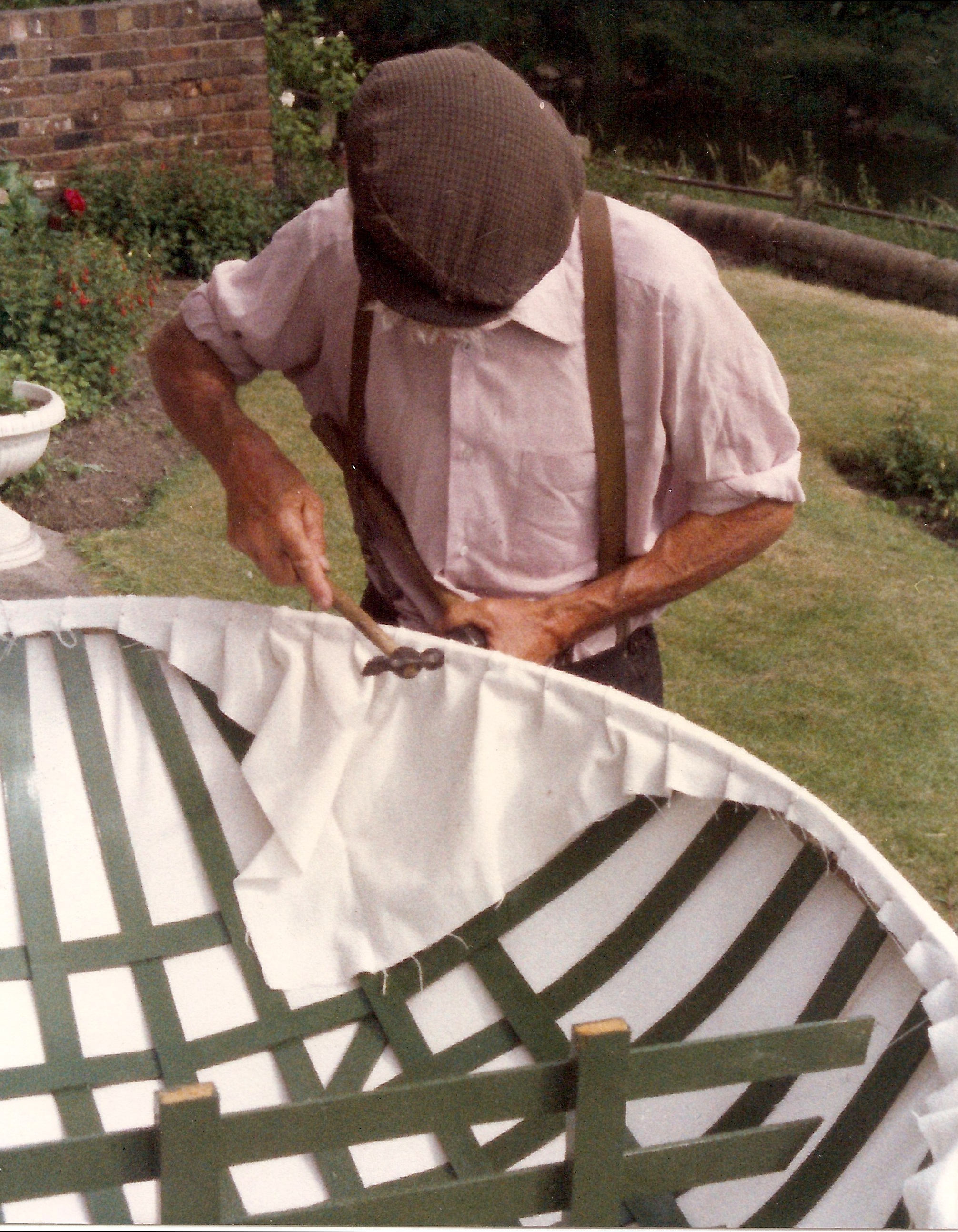 Eustace Rogers constructing an Ironbridge coracle in 1986